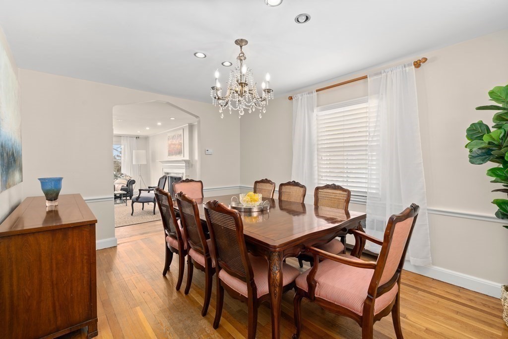 18 Travis Drive Newton, MA 02467 - Photo 5 of 21
