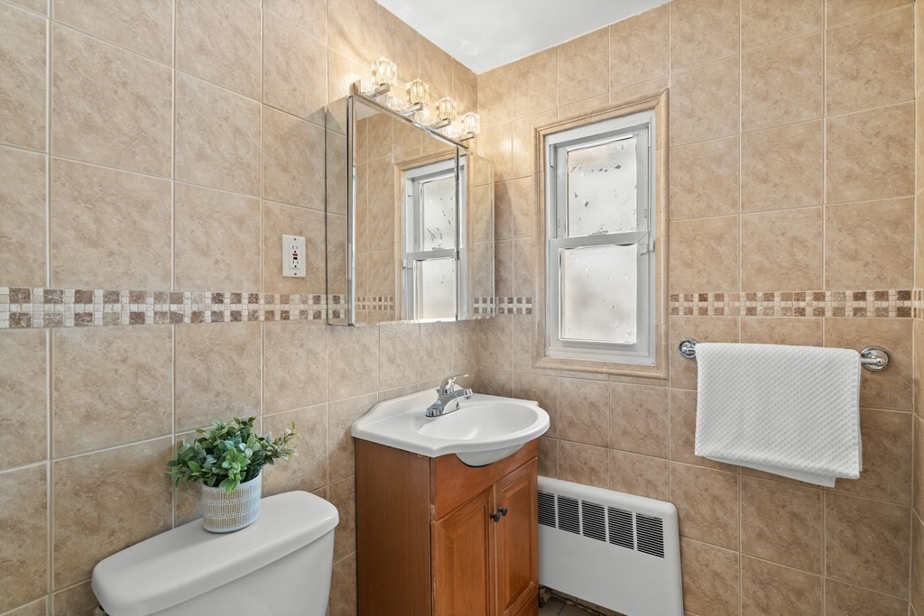 18 Travis Drive Newton, MA 02467 - Photo 9 of 21