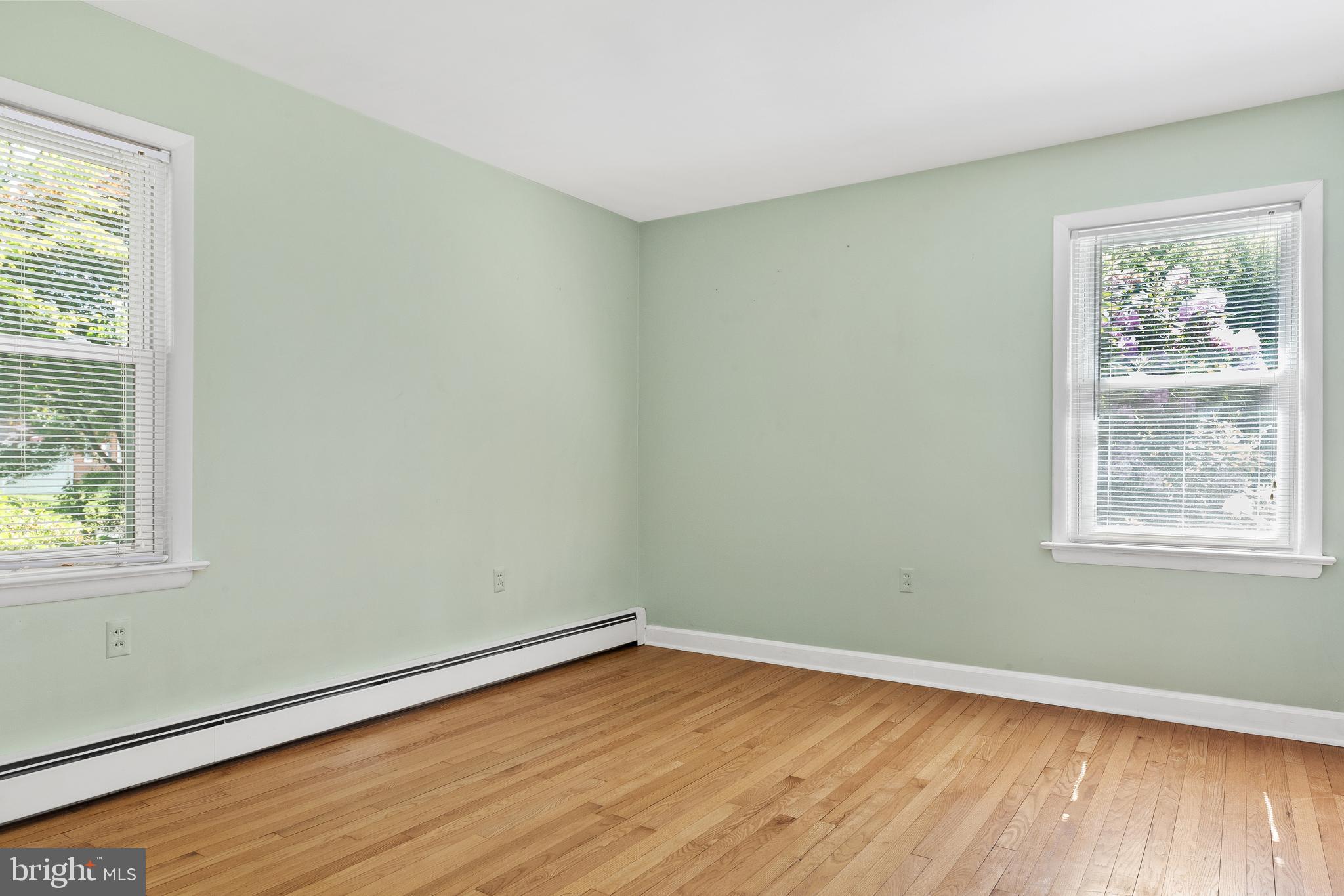 24 Meadow Road Pennsville, NJ 08070 - Photo 18 of 35 2nd Bedroom