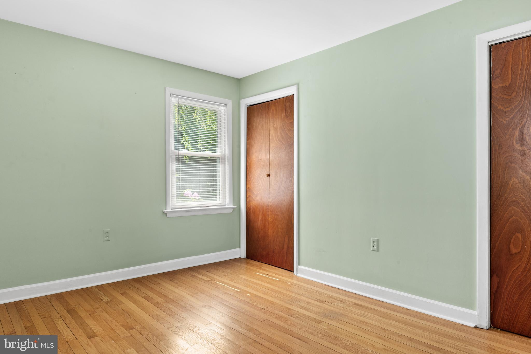 24 Meadow Road Pennsville, NJ 08070 - Photo 19 of 35 Second Bedroom