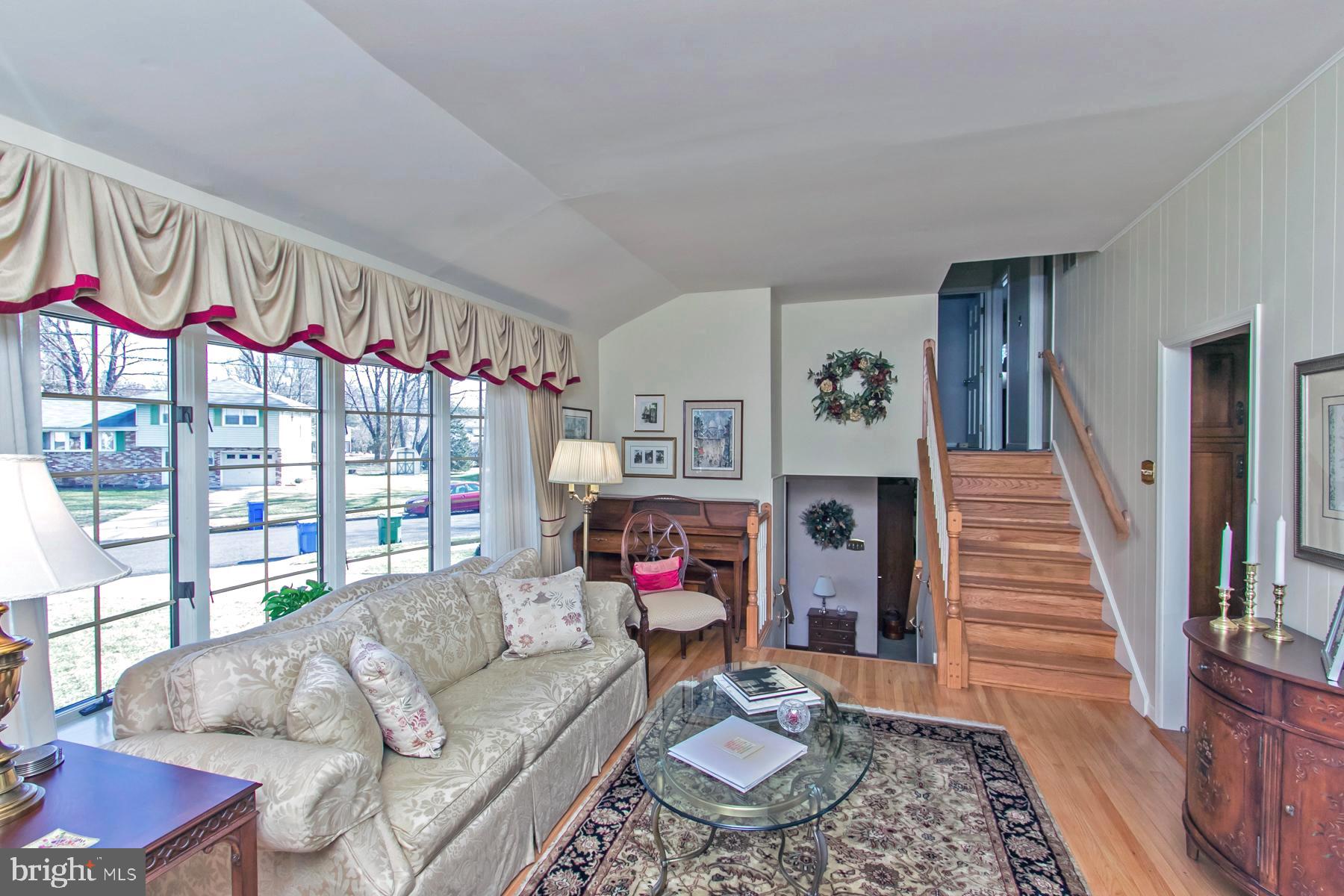 805 Johns Road Cherry Hill, NJ 08034 - Photo 12 of 26 Split level - Bright and open