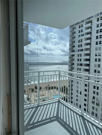 $2,100 | 101 Briny Avenue, Unit 2010, Pompano Beach, FL 33062