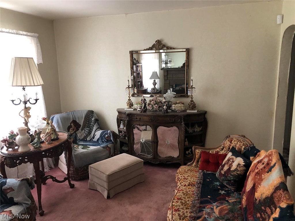 4320 Lake Heights Road Northwest Canton, OH 44708 - Photo 6 of 13 Gallery Image 6