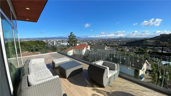 $25,000 | 7015 Wrightcrest Drive, Culver City, CA 90232
