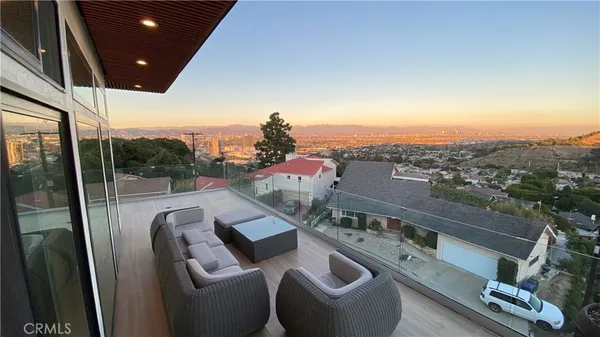 $25,000 | 7015 Wrightcrest Drive, Culver City, CA 90232