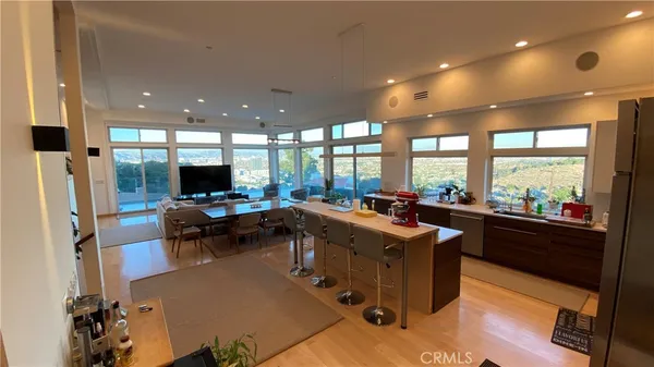 $25,000 | 7015 Wrightcrest Drive, Culver City, CA 90232