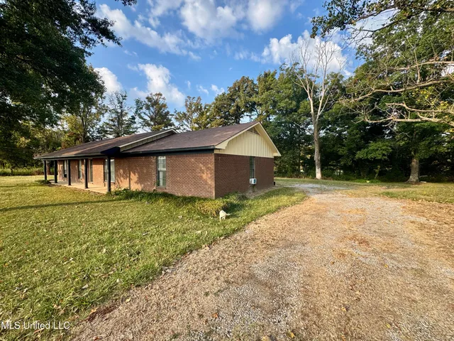 $99,000 | 17 Neal Robinson Road, Drew, MS 38737