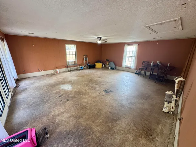 $99,000 | 17 Neal Robinson Road, Drew, MS 38737