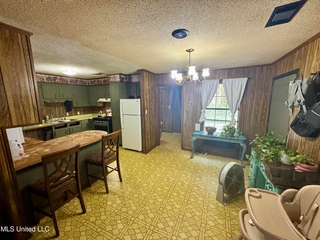 $99,000 | 17 Neal Robinson Road, Drew, MS 38737