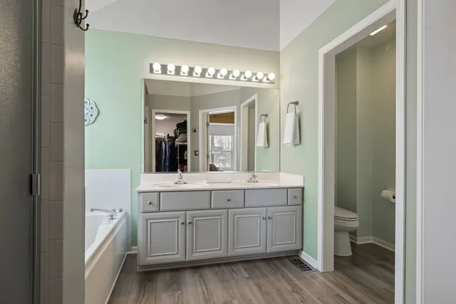 $579,900 | 3311 Fairmont Avenue, Naperville, IL 60564