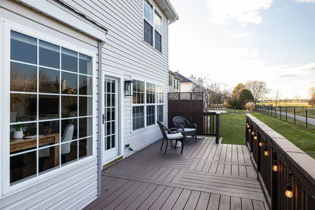 $579,900 | 3311 Fairmont Avenue, Naperville, IL 60564