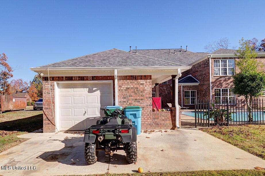2377 Ross Road Olive Branch, MS 38654 - Photo 49 of 64 .
