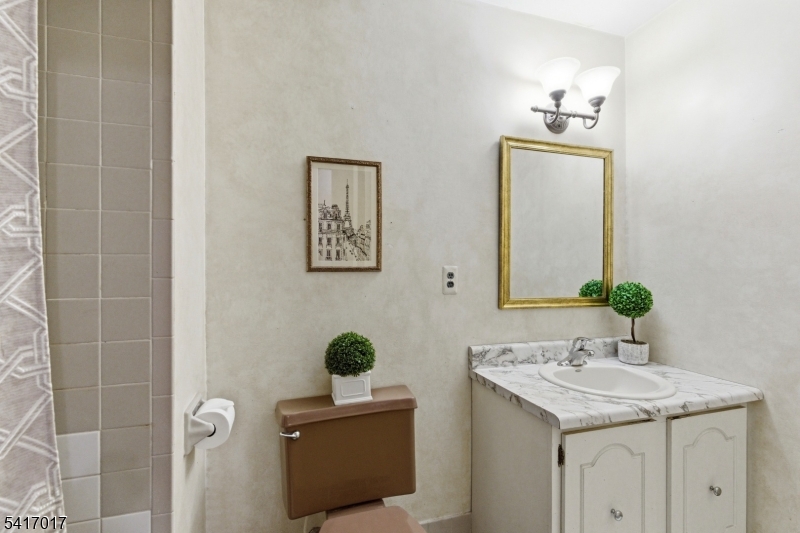 23 Manchester Road Flemington, NJ 08822 - Photo 12 of 16