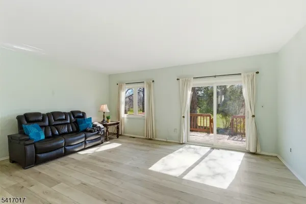 $400,000 | 23 Manchester Road, Flemington, NJ 08822