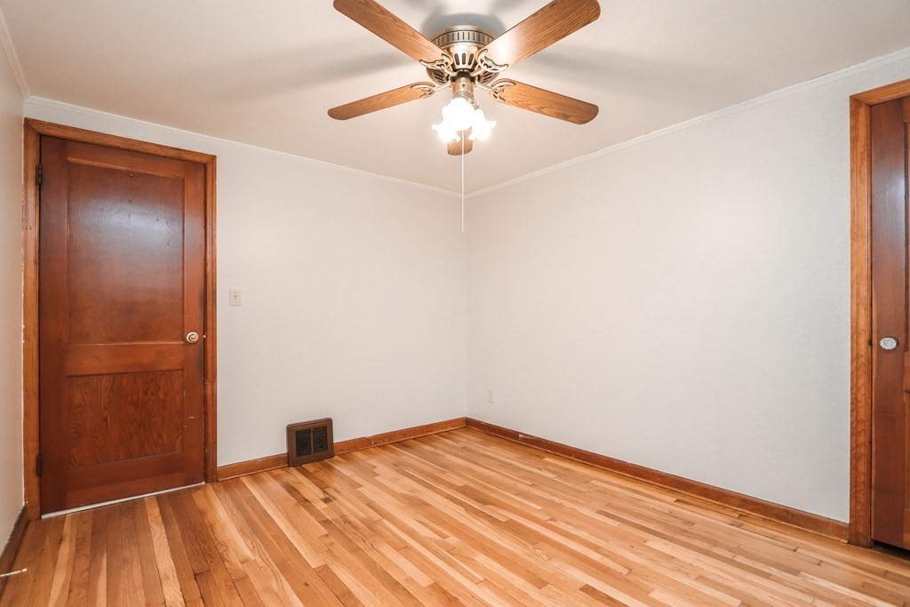 21 Watling Street Springfield, MA 01104 - Photo 14 of 32 Gallery Image 14