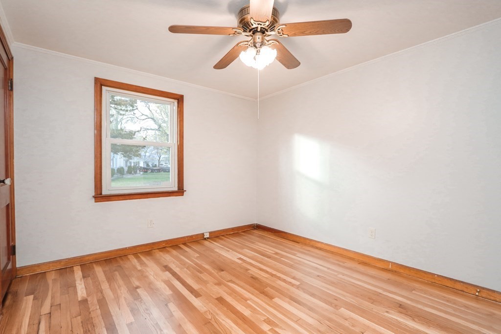 21 Watling Street Springfield, MA 01104 - Photo 16 of 32 Gallery Image 16