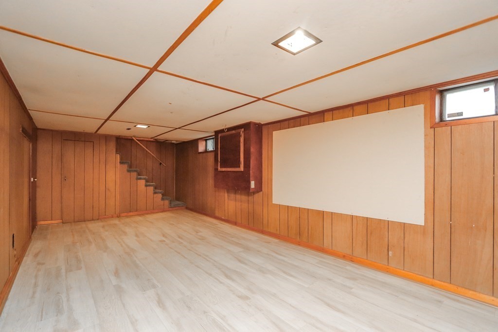 21 Watling Street Springfield, MA 01104 - Photo 24 of 32 Gallery Image 24