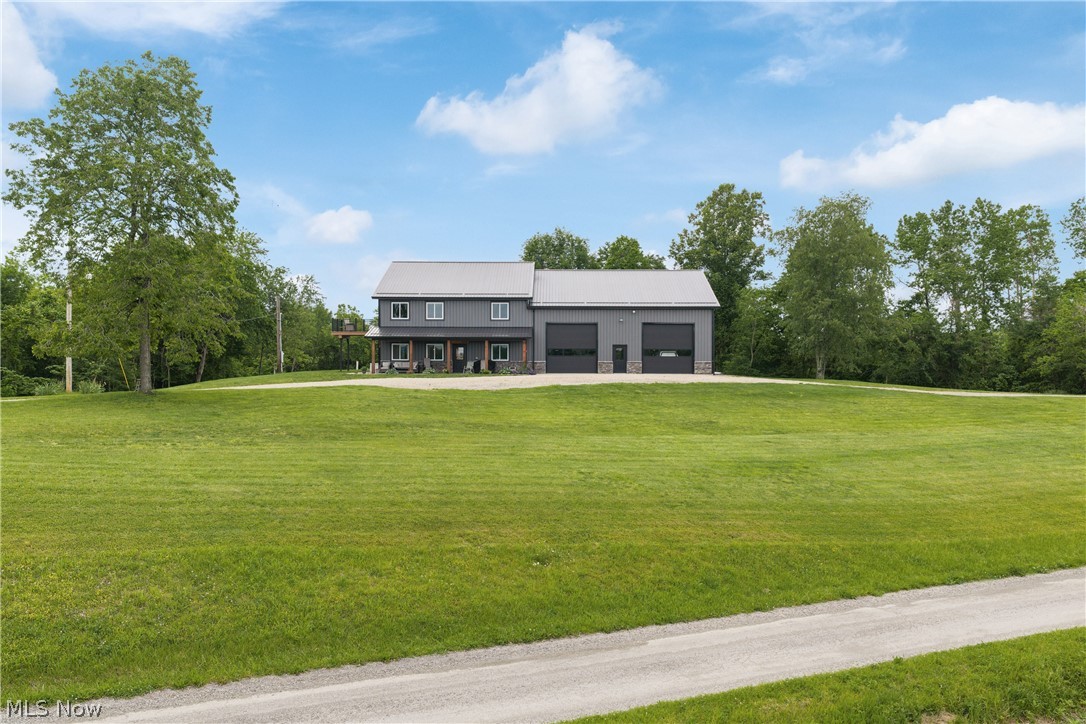 85444 Sproul Road Southeast Uhrichsville, OH 44683 - Photo 3 of 50