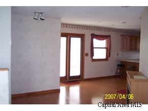 1923 Aufdenkamp Road Chapin, IL 62628 - Photo 4 of 9