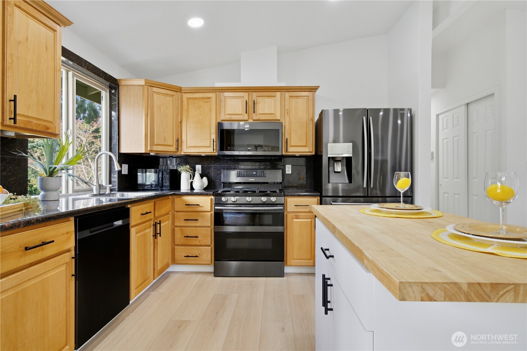 2126 177th Street Southeast Bothell, WA 98012 - Photo 8 of 30