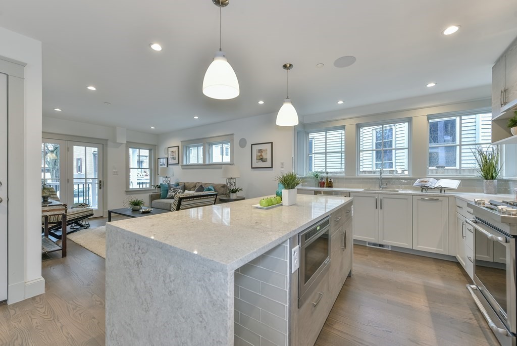 34 Rossmore Road, Unit PH Boston, MA 02130 - Photo 13 of 40 Gallery Image 13