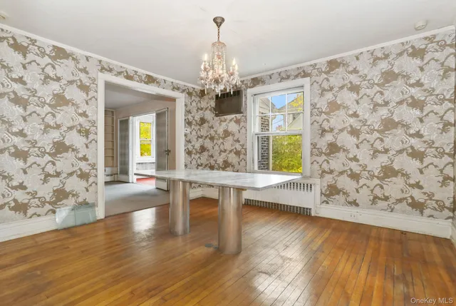 $698,000 | 24 Muir Place, New Rochelle, NY 10801