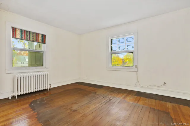 $698,000 | 24 Muir Place, New Rochelle, NY 10801