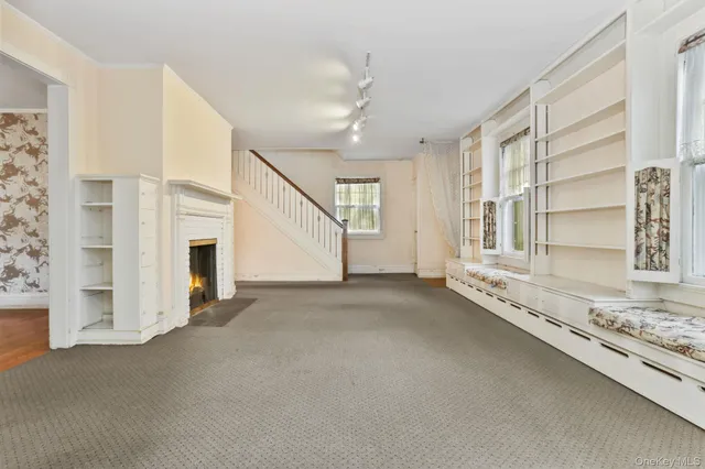 $698,000 | 24 Muir Place, New Rochelle, NY 10801