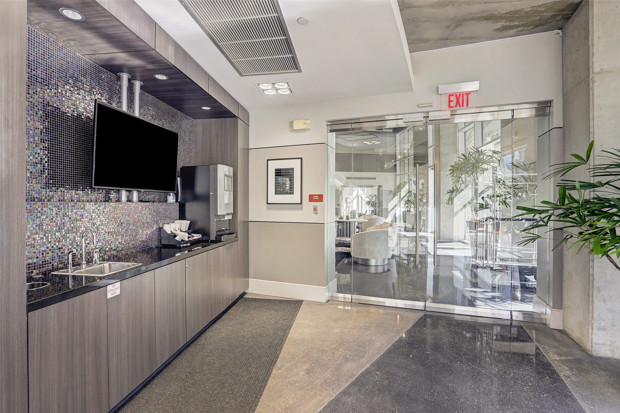 1901 Post Oak Boulevard, Unit 2302 Houston, TX 77056 - Photo 10 of 44