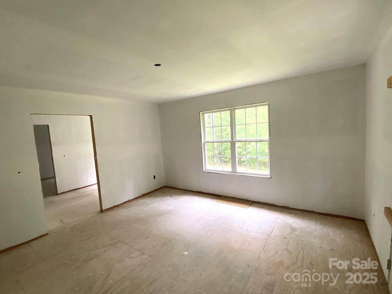 5410 A R Gordon Road Waxhaw, NC 28173 - Photo 23 of 31 an empty room with windows