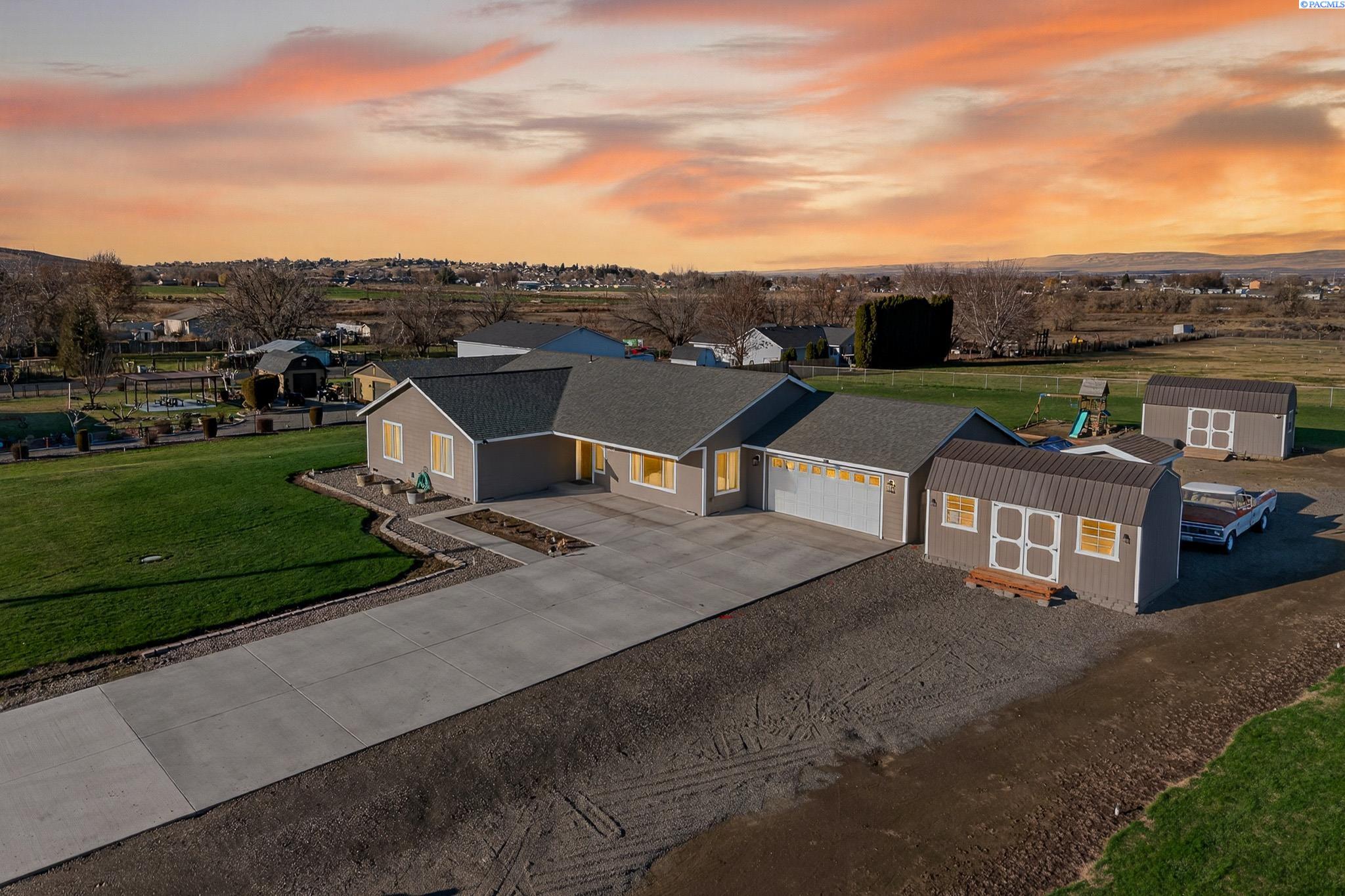 1621 Alexander Road Sunnyside, WA 98944 - Photo 43 of 44 Gallery Image 43