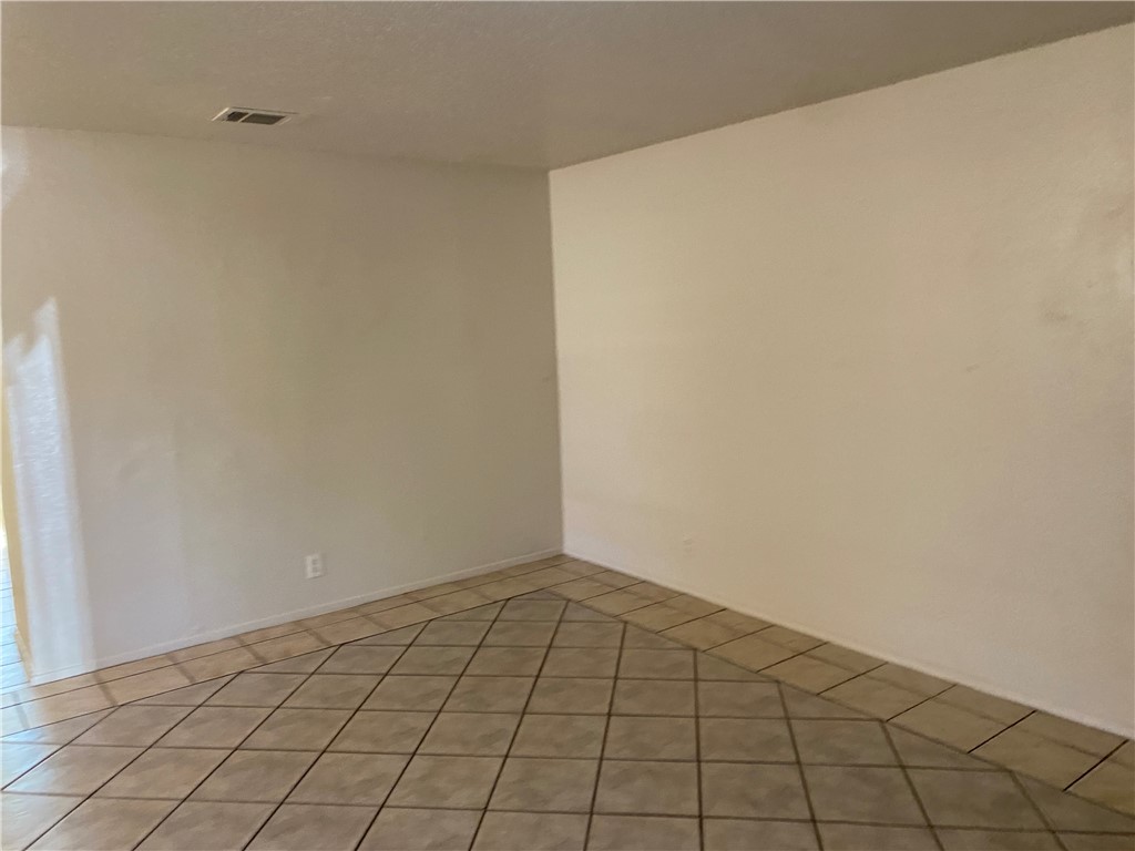 11906 Alpheus Avenue, Unit D Austin, TX 78759 - Photo 3 of 10 a view of an empty room
