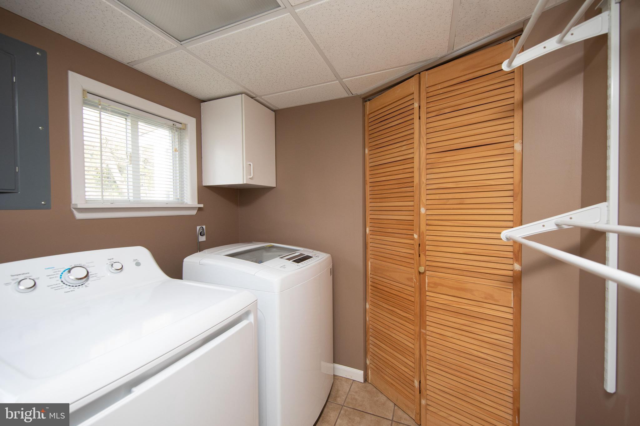 128 Paul Road Morrisville, PA 19067 - Photo 18 of 27 Laundry room