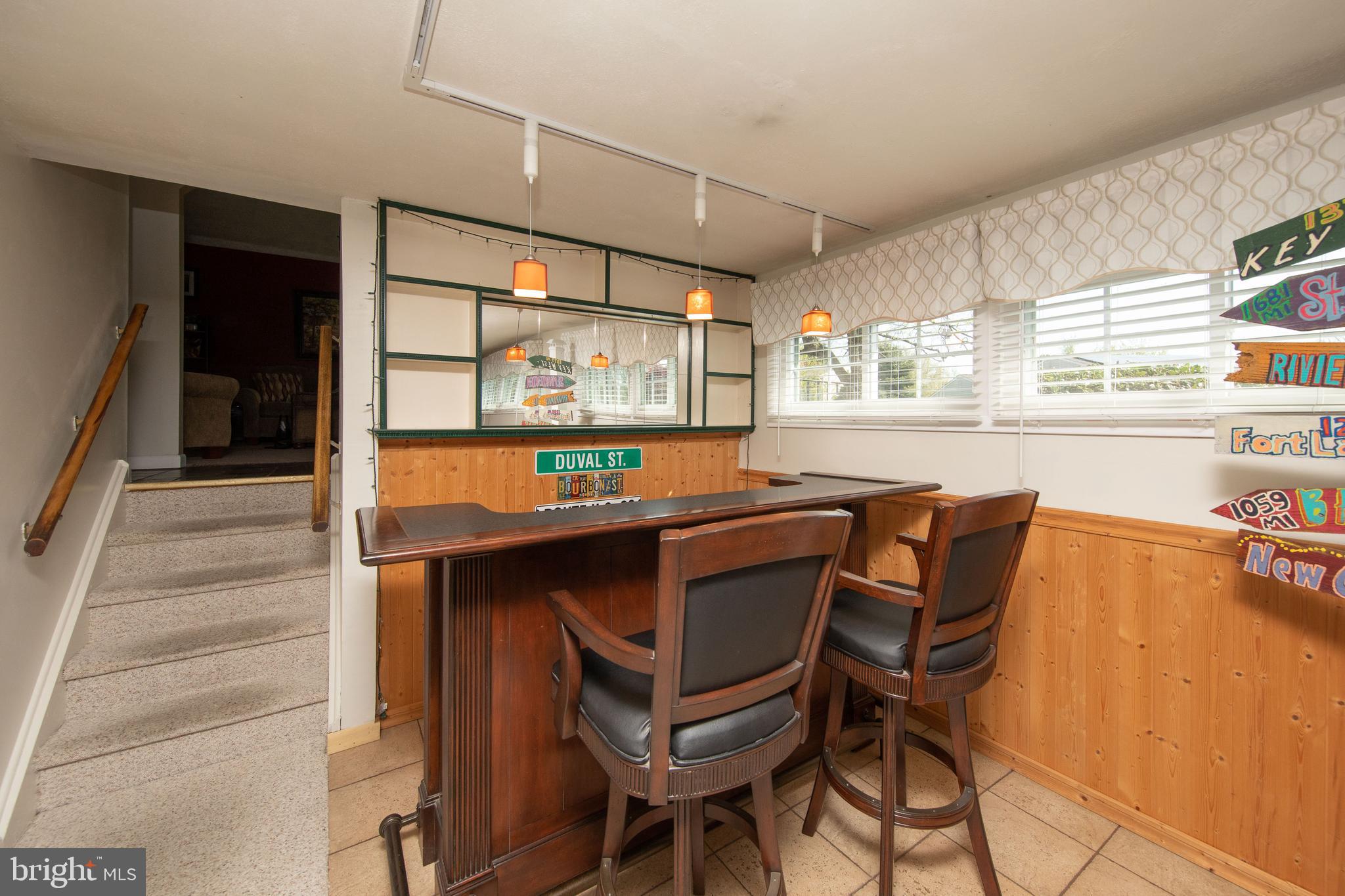 128 Paul Road Morrisville, PA 19067 - Photo 19 of 27 Bar in great room