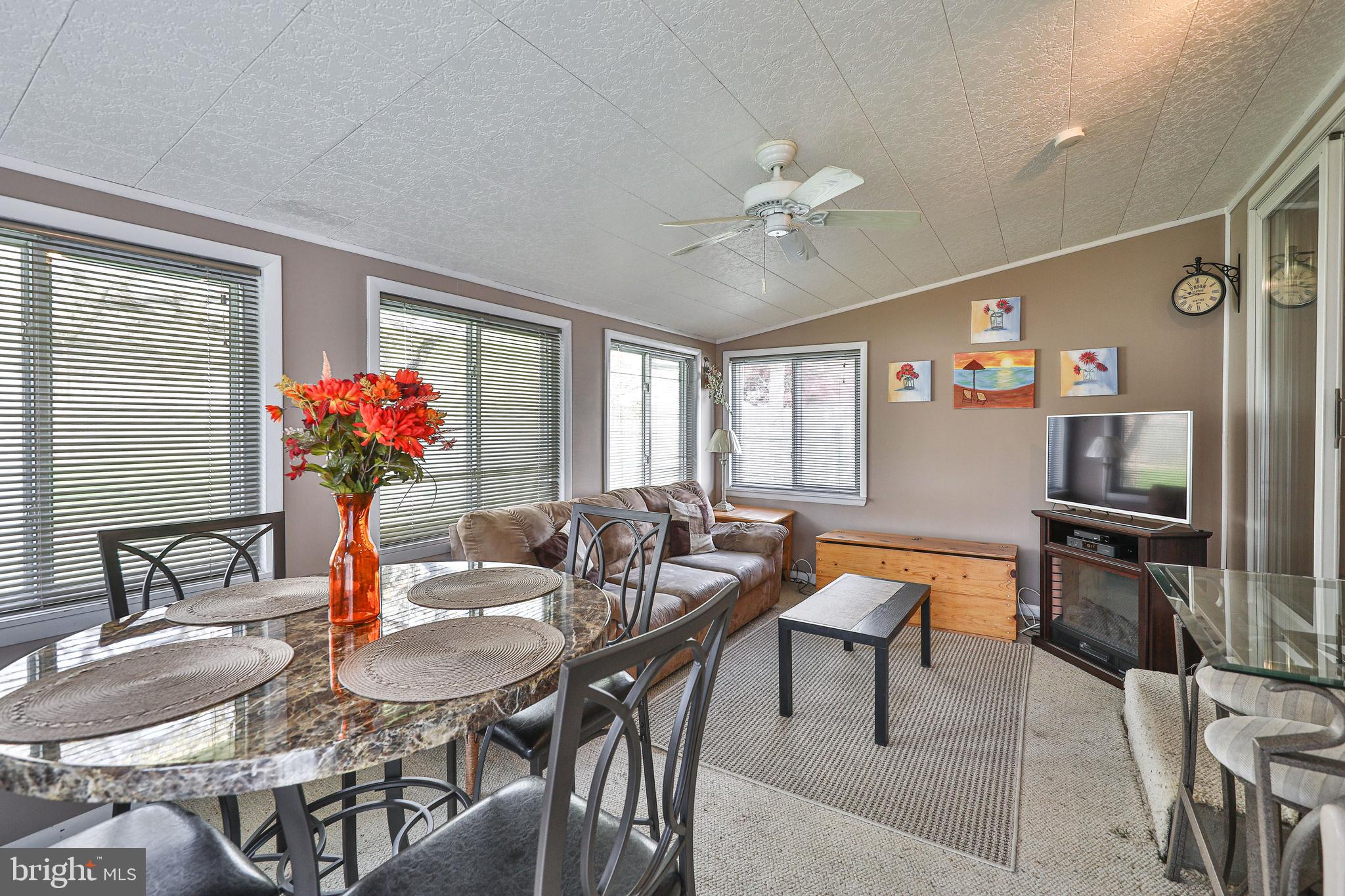 128 Paul Road Morrisville, PA 19067 - Photo 5 of 27 Sunroom