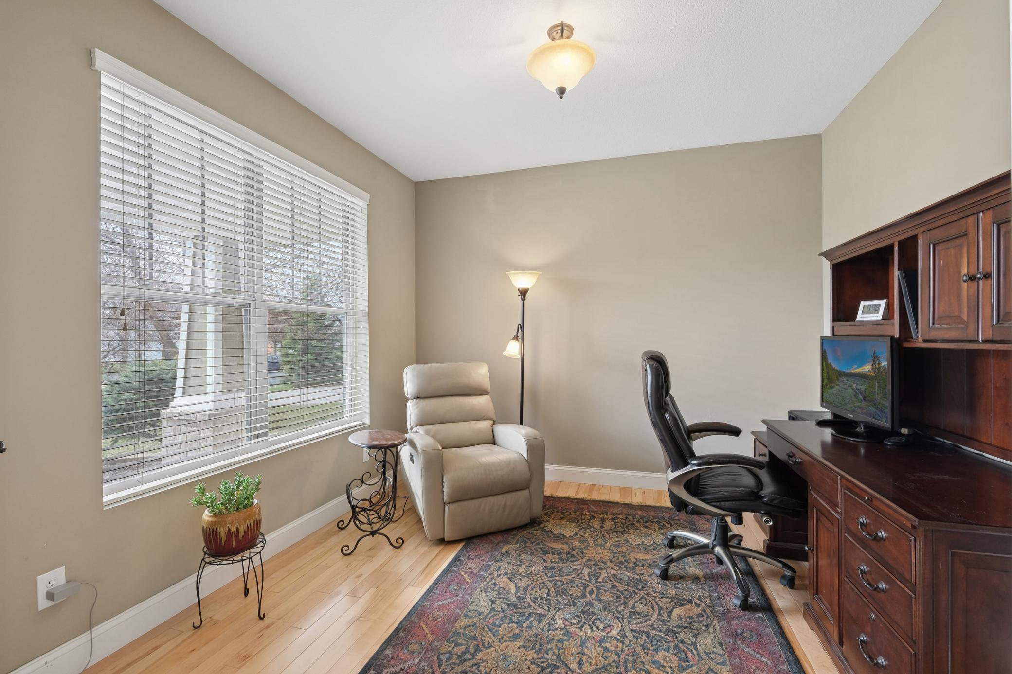 2828 Hawk Ridge Road Northwest Prior Lake, MN 55372 - Photo 12 of 40