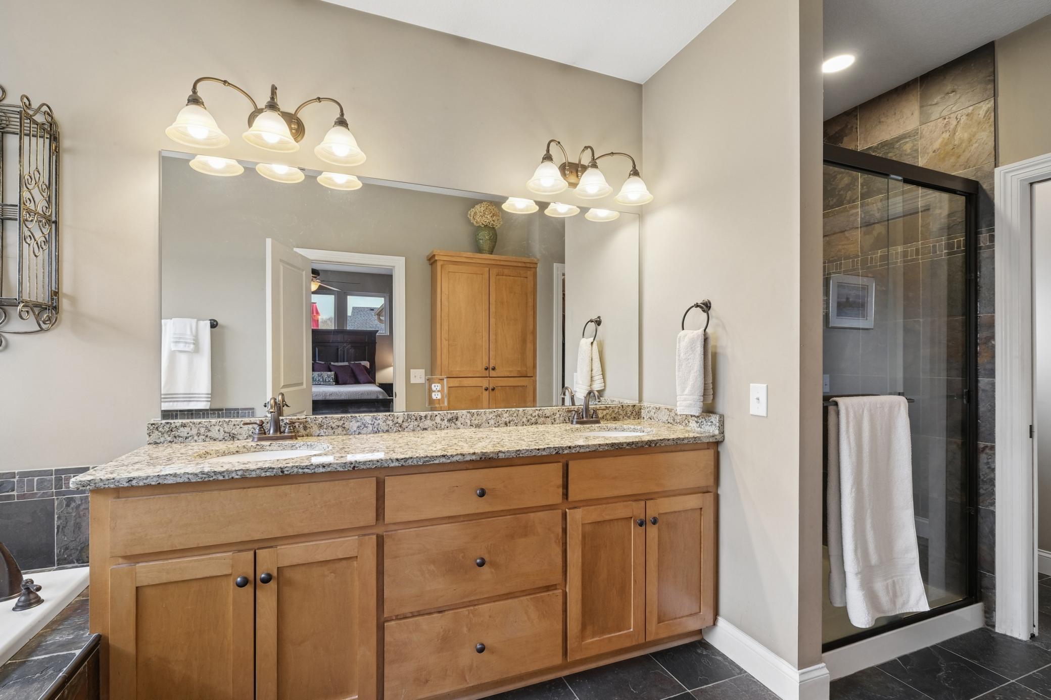 2828 Hawk Ridge Road Northwest Prior Lake, MN 55372 - Photo 20 of 40