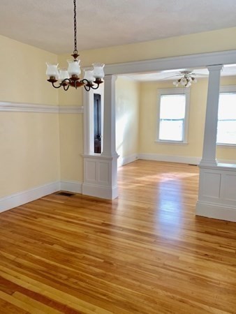 87 King Philip Road Worcester, MA 01606 - Photo 7 of 25
