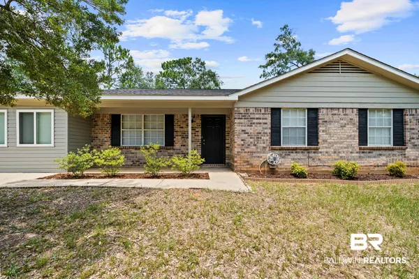 $275,000 | 12835 County Road 32, Fairhope, AL 36532