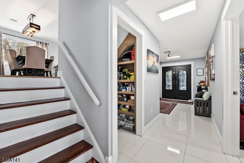 231 Starmond Avenue Clifton, NJ 07013 - Photo 21 of 32