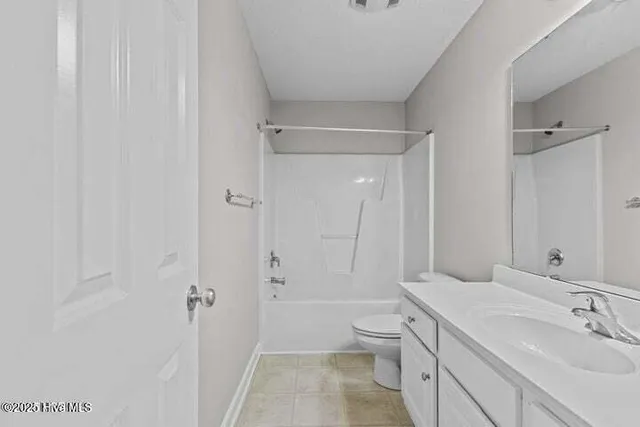 $1,300 | 1320 Thomas Langston Road, Unit A1, Greenville, NC 27834