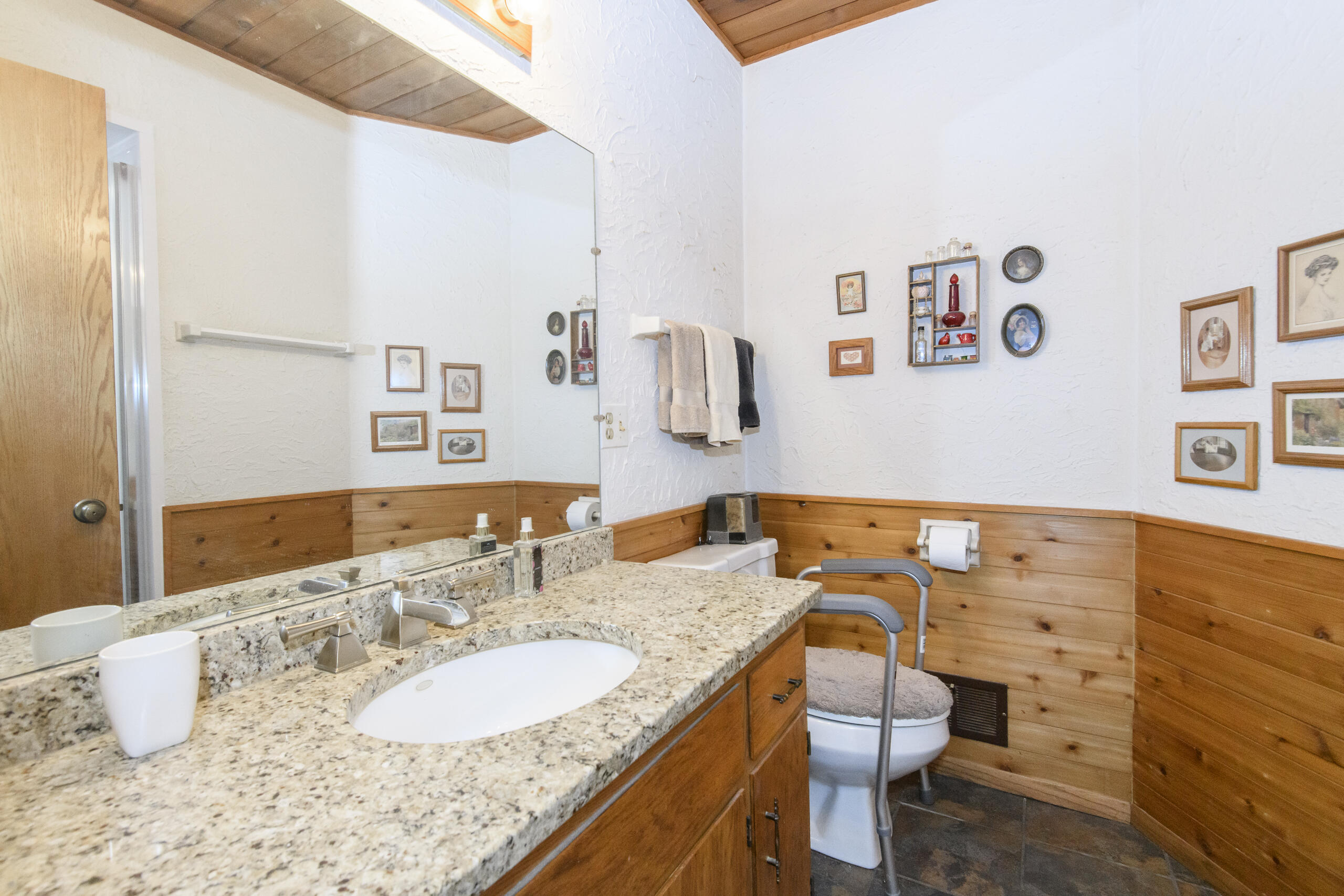 S78W31428 Sugden Road Mukwonago, WI 53149 - Photo 19 of 42 Primary Bath with Shower