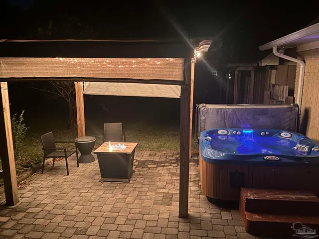 a view of outdoor space