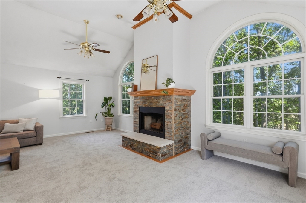 2 Towne Hill Road Haverhill, MA 01835 - Photo 5 of 42
