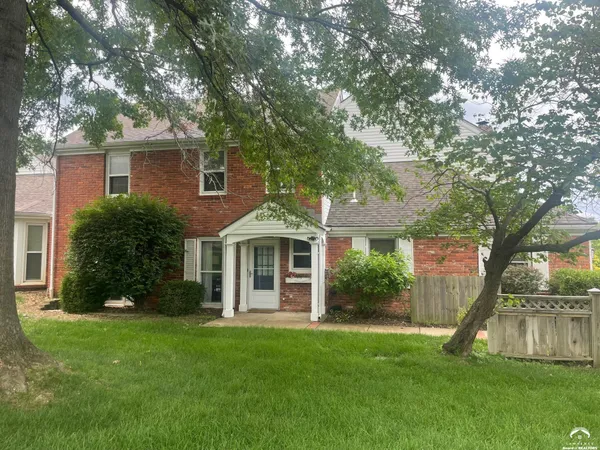 $249,000 | 1501 Crossgate Drive, Lawrence, KS 66047