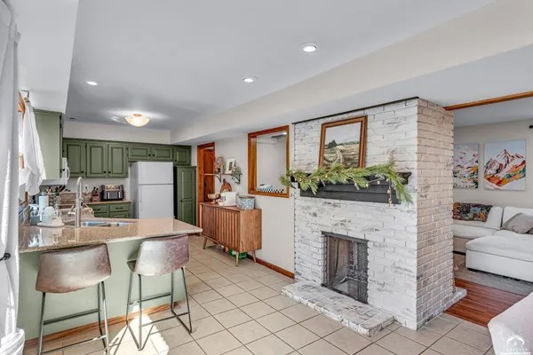 $249,000 | 1501 Crossgate Drive, Lawrence, KS 66047