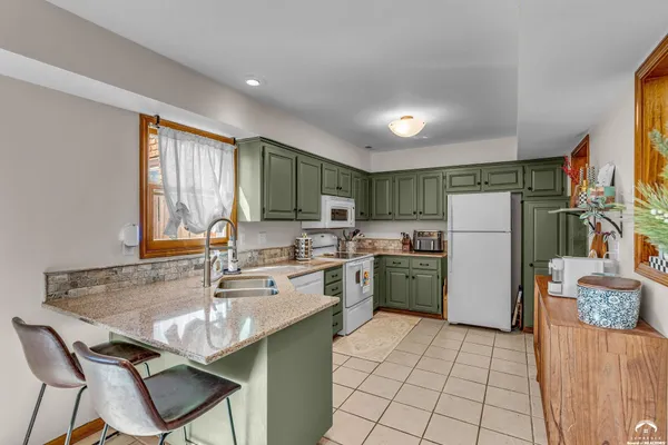 $249,000 | 1501 Crossgate Drive, Lawrence, KS 66047