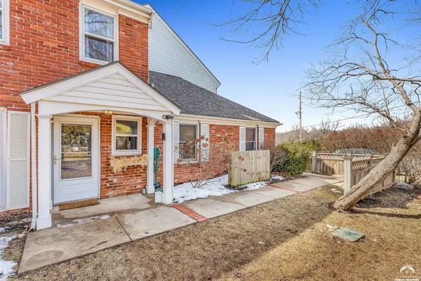 $249,000 | 1501 Crossgate Drive, Lawrence, KS 66047