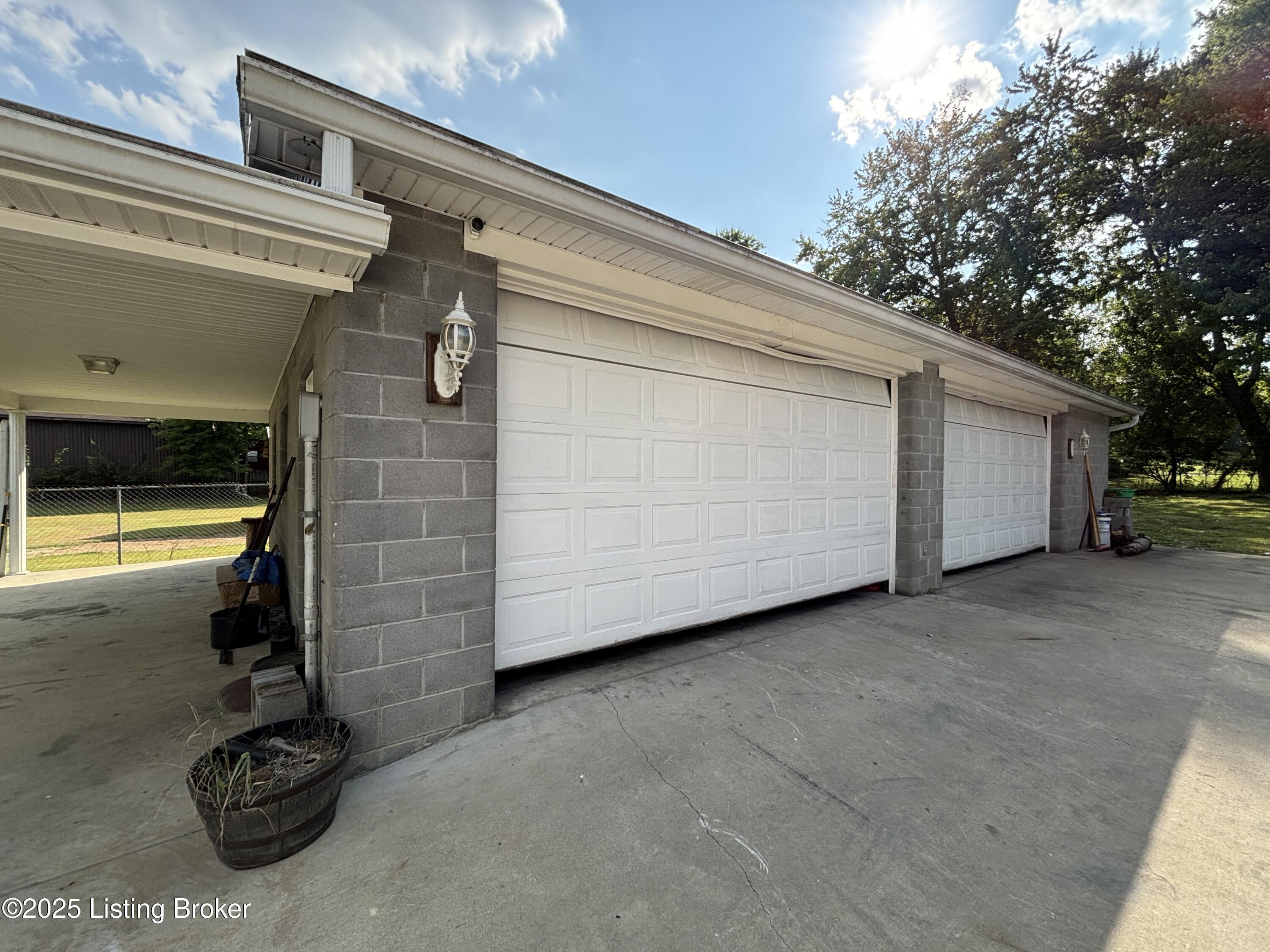 151 County Line Road Louisville, KY 40229 - Photo 67 of 82 1-228