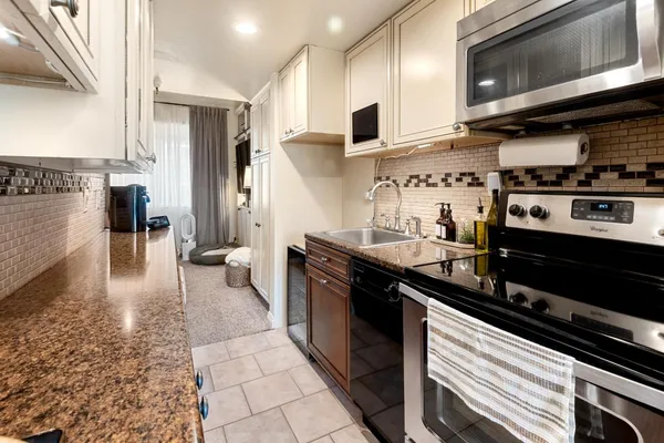 $530,000 | 565 English Avenue, Unit 13, Monterey, CA 93940